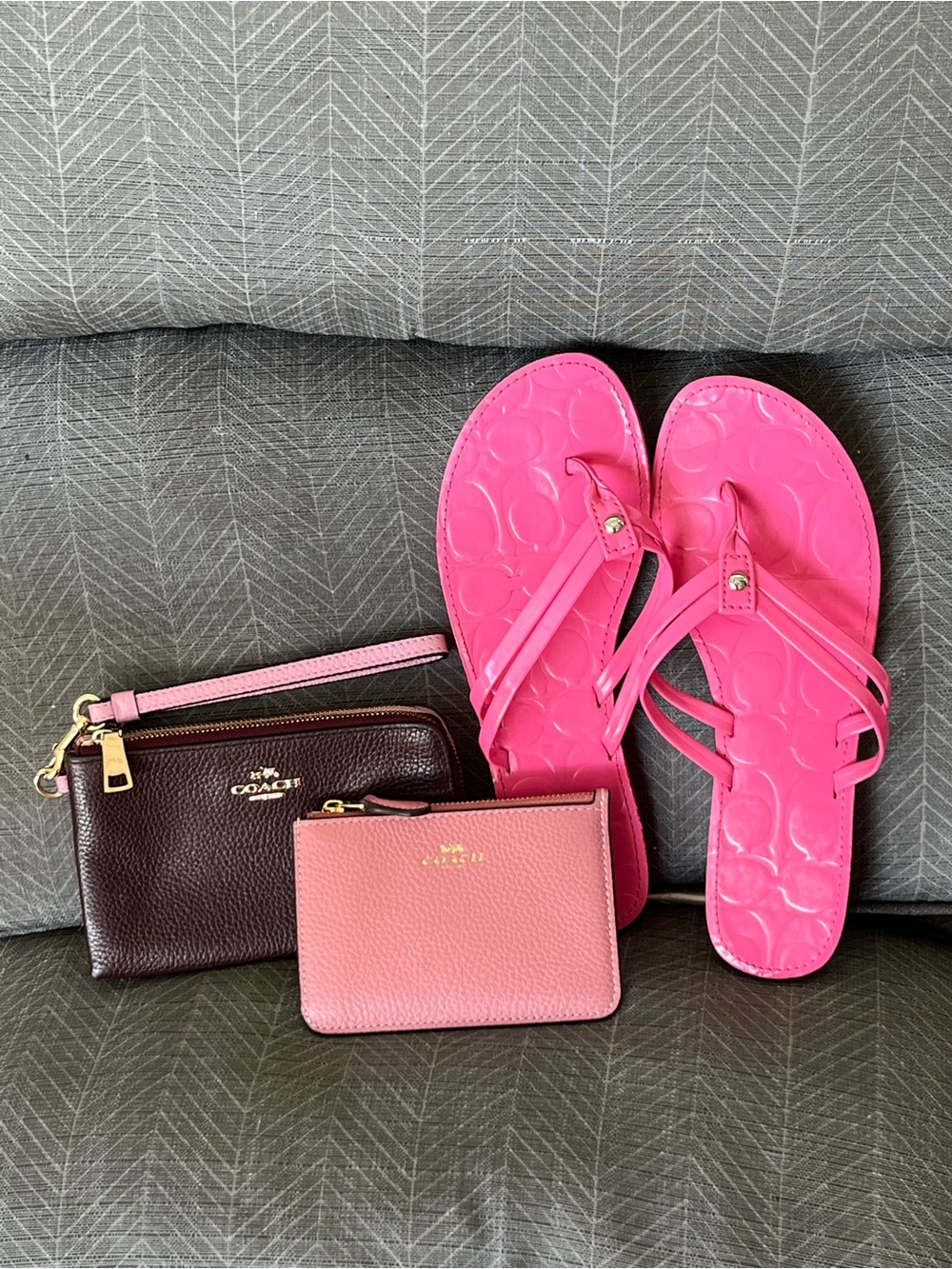 Coach Pink Bundle. Pink and Brown Leather Wristlet, Card Case & Flip Flops - Picture 16 of 16